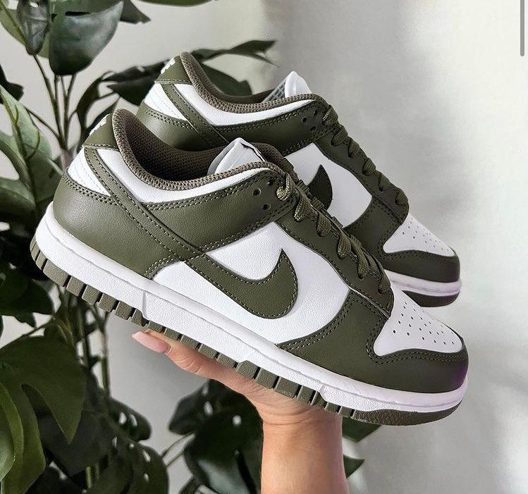 Nike Dunk Low Medium 'Olive' - Sneakerhype