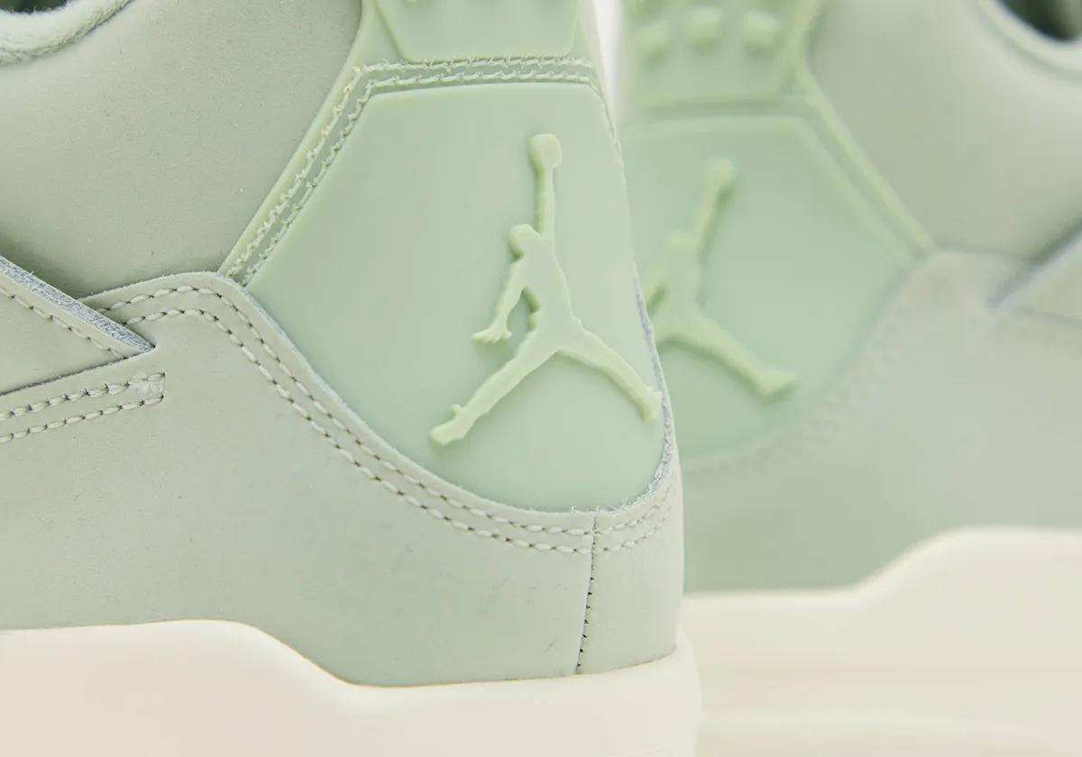 Air Jordan 4 Retro 'Seafoam Sail'