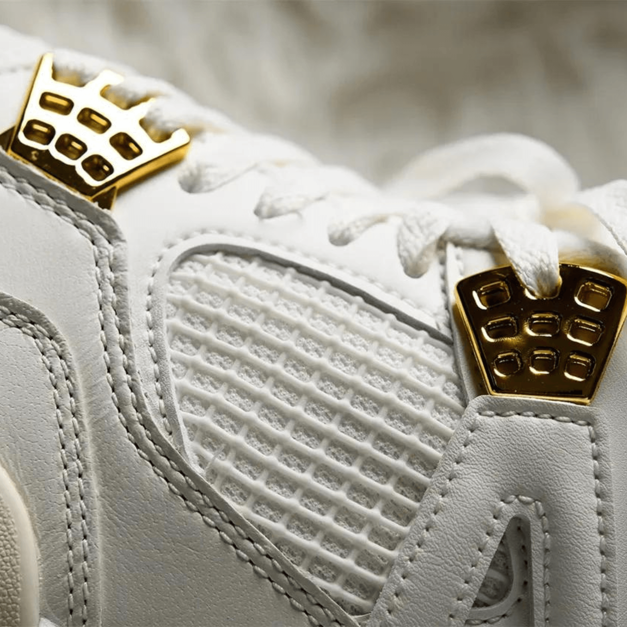 Jordan 4 Sail and Metallic Gold (W) - Sneakerhype
