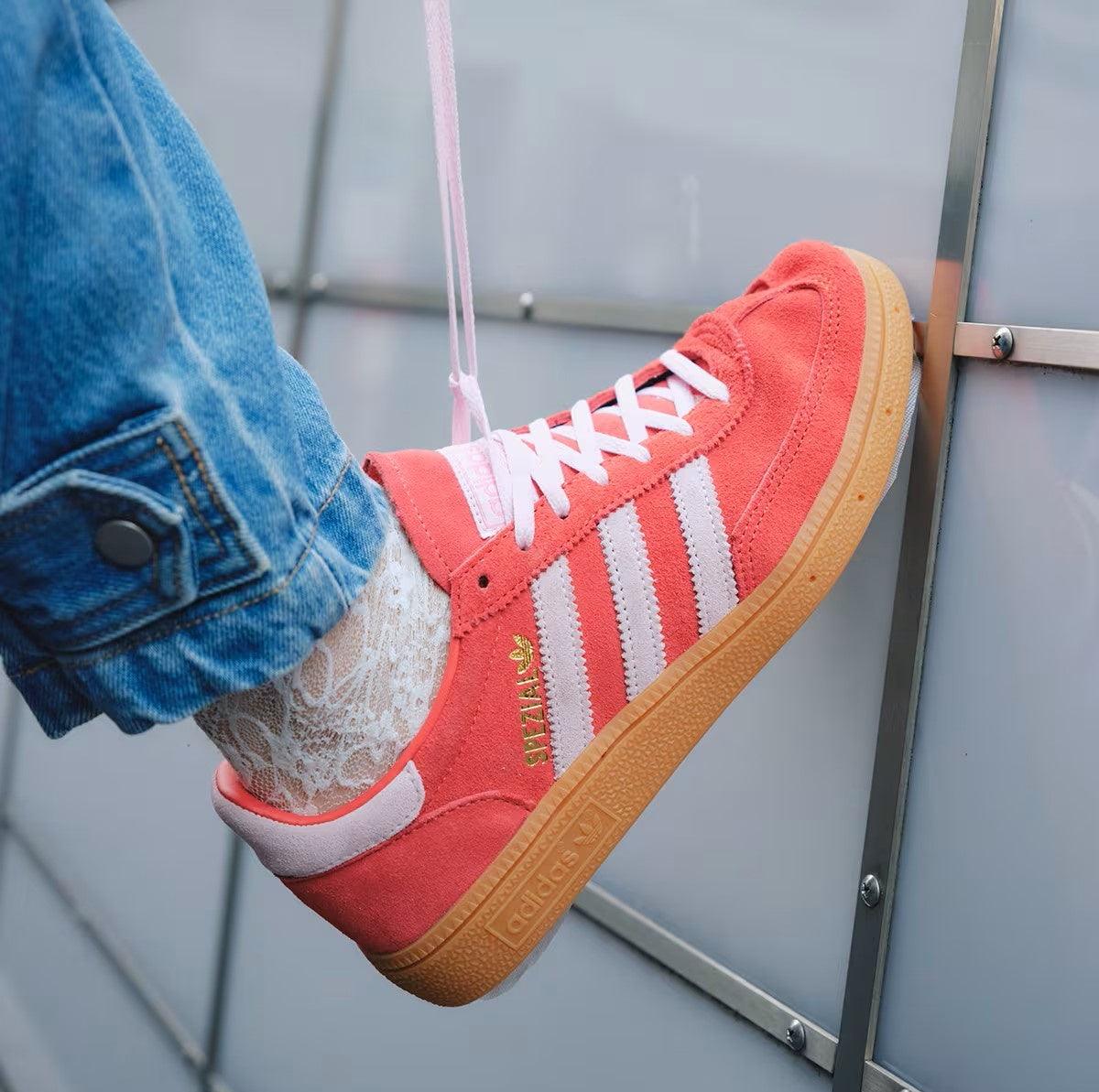 adidas Handball Spezial Bright Red Clear Pink (W) - Sneakerhype