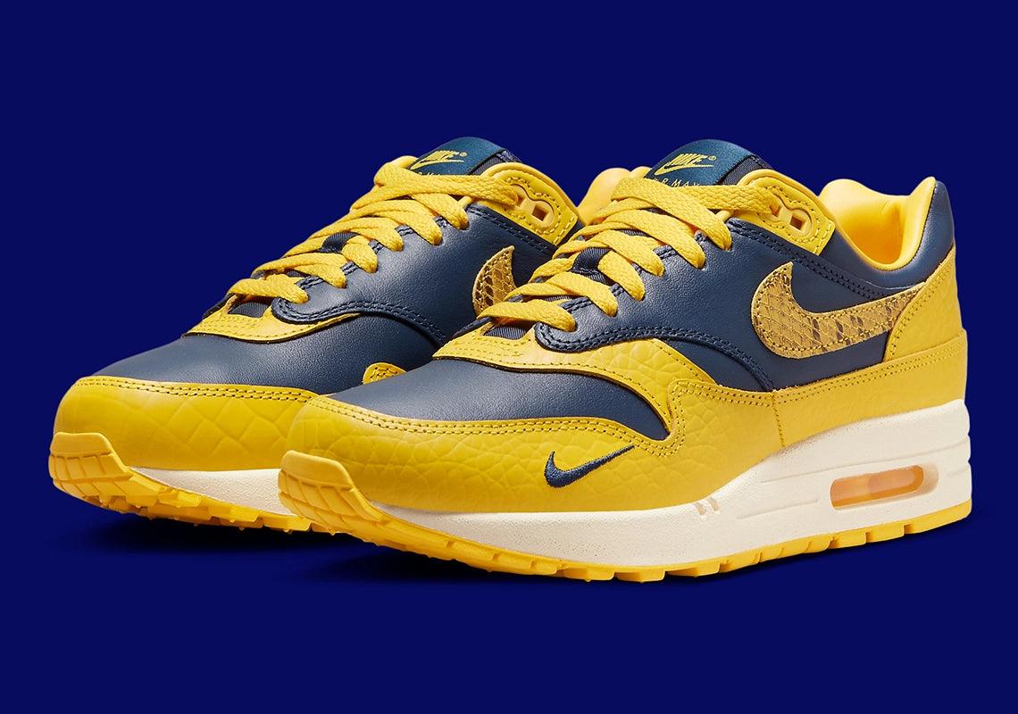 Nike Air Max 1 CO.JP Michigan Head to Head (W) - Sneakerhype