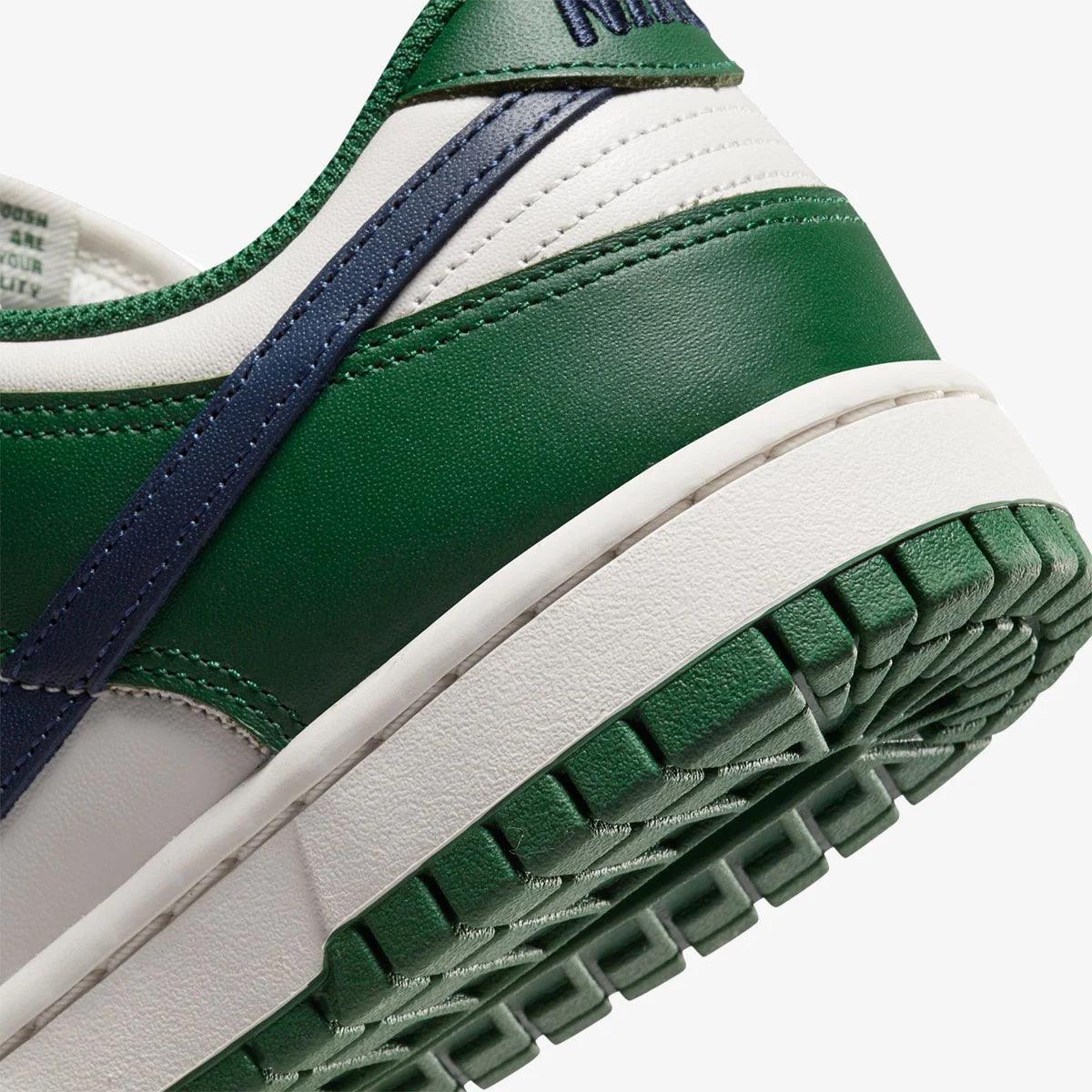 Nike Dunk Low 'Gorge Green' (W) - Sneakerhype