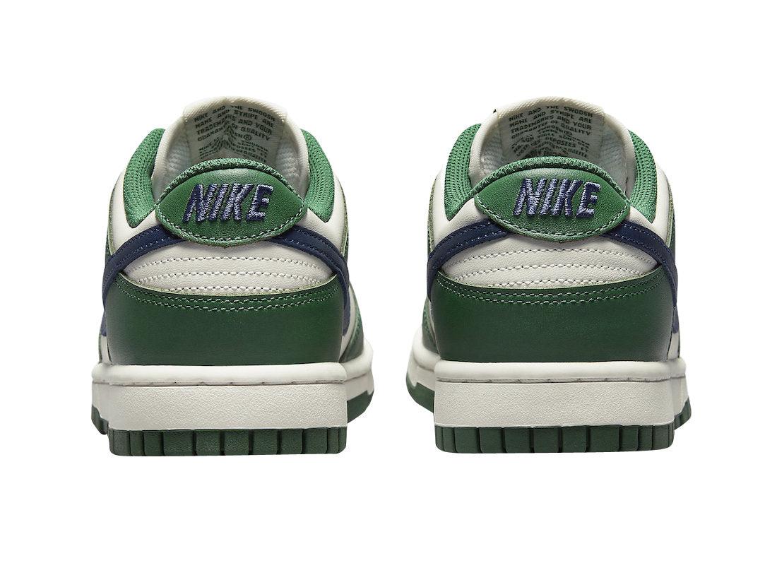 Nike Dunk Low 'Gorge Green' (W) - Sneakerhype