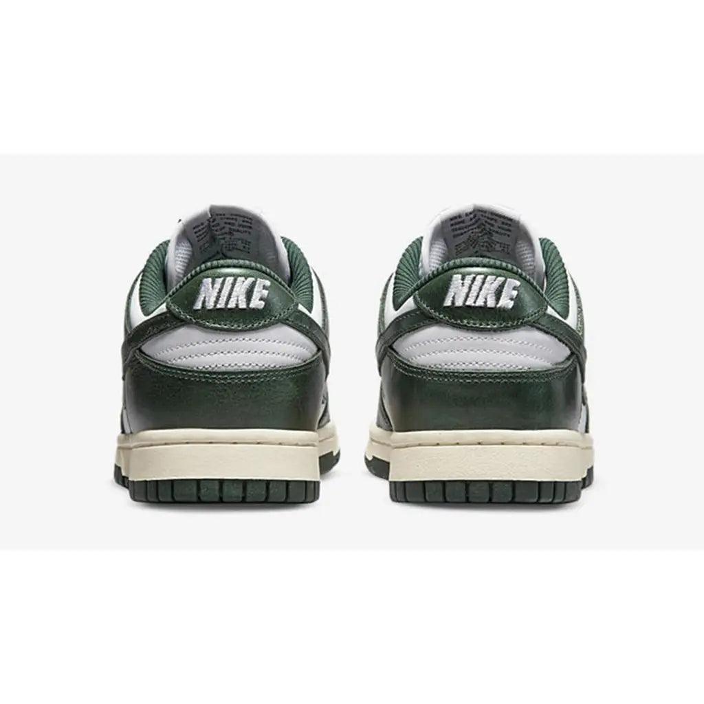 Nike Dunk Low Vintage Green (W) - Sneakerhype